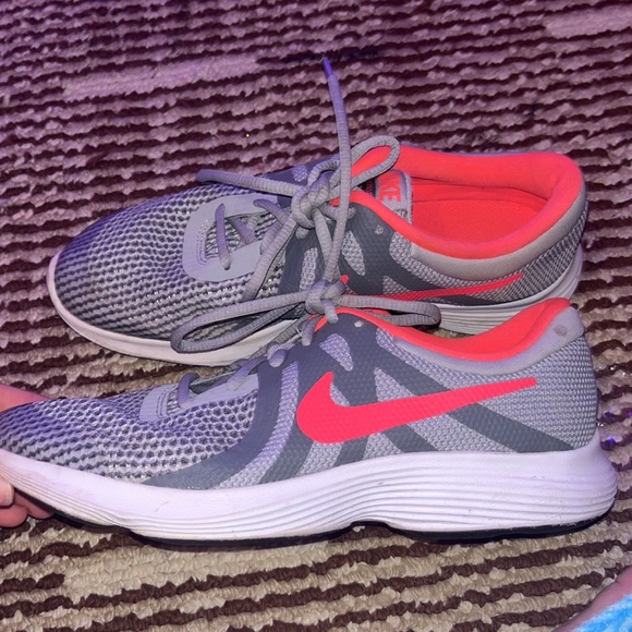 Go them for christmas last year and they don’t fit on more and they need a home - Picture 2 of 2